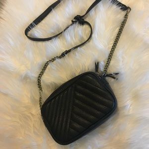Black crossbody purse